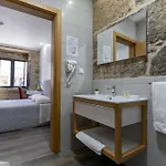 Guest house Girassol - - Com Casa De Banho Privativa 4*