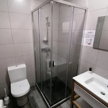 Girassol - - Com Casa De Banho Privativa Gasthof 4*