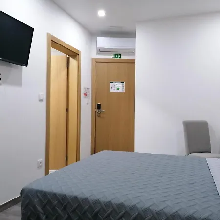 Gasthof Girassol - - Com Casa De Banho Privativa 4*