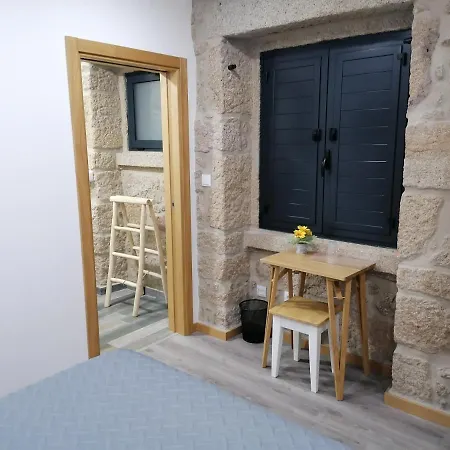 Girassol - - Com Casa De Banho Privativa 4*
