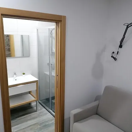 Girassol - - Com Casa De Banho Privativa Gasthof Castelo Branco (Centro)