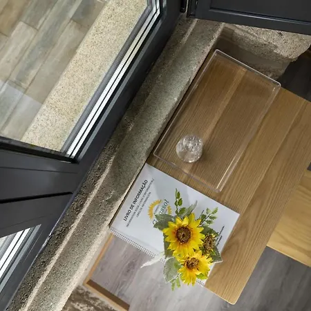 Girassol - - Com Casa De Banho Privativa 3*