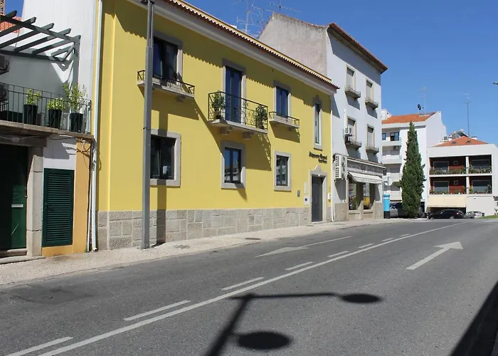 Casa de hóspedes Girassol - - Com Casa De Banho Privativa