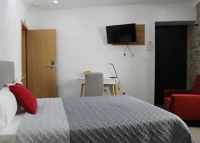 Girassol - - Com Casa De Banho Privativa Castelo Branco (Centro)