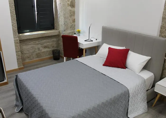 Casa de hóspedes Girassol - - Com Casa De Banho Privativa 3*