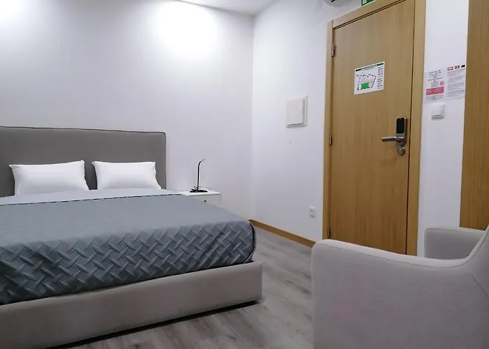 Girassol - - Com Casa De Banho Privativa Casa de hóspedes Castelo Branco (Centro)