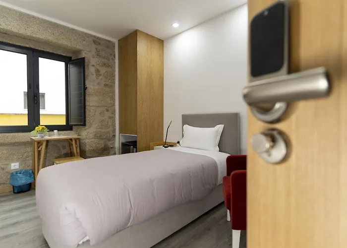 Girassol - - Com Casa De Banho Privativa Casa de hóspedes