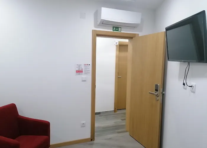 Girassol - - Com Casa De Banho Privativa Castelo Branco (Centro)