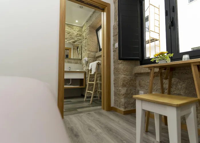 Girassol - - Com Casa De Banho Privativa Castelo Branco (Centro)